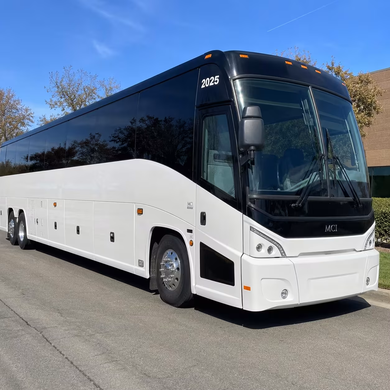 employee shuttle buses for san jose commuters